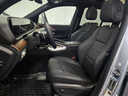Used 2025 Mercedes-Benz GLE 350 4MATIC image 13
