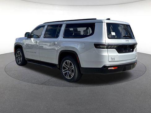 New 2026 Jeep Grand Wagoneer L 4WD w/ 8-Passenger Seating Package image 3