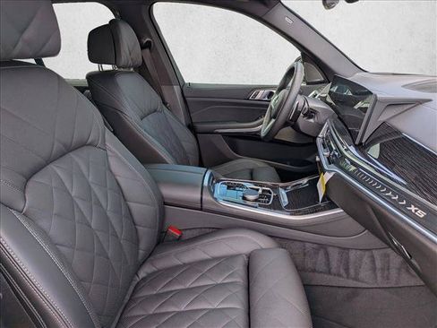 Used 2026 BMW X5 sDrive40i w/ M Sport Package RWD image 21
