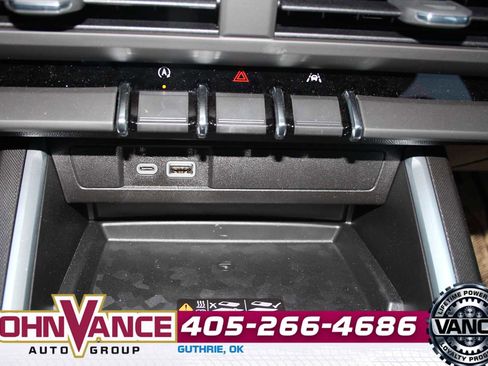 Used 2026 Chevrolet Colorado Trail Boss image 32