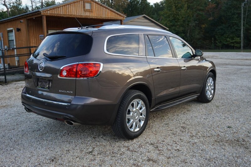 Used 2012 Buick Enclave Leather FWD image 26