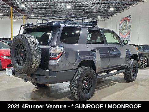 Used 2021 Toyota 4Runner Venture w/ Moonroof Package AWD/4WD image 9