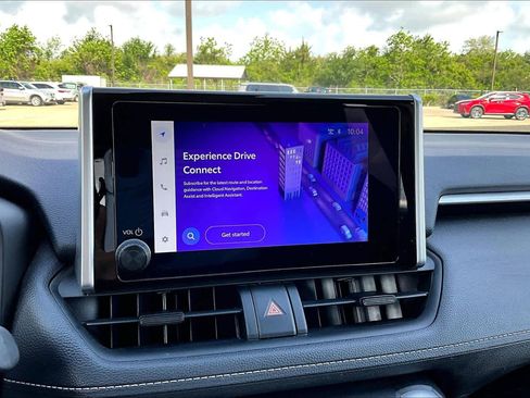 Used 2025 Toyota RAV4 XLE image 34