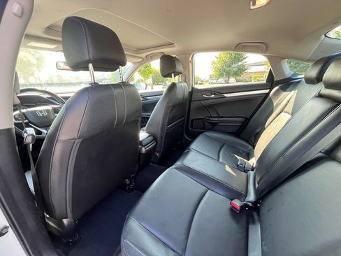 Used 2018 Honda Civic EX-L image 11