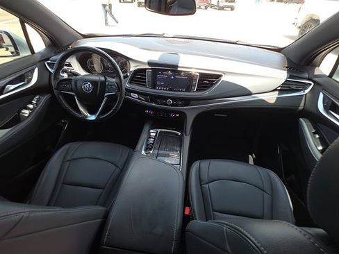 Used 2022 Buick Enclave Essence w/ Sport Touring Edition FWD image 13