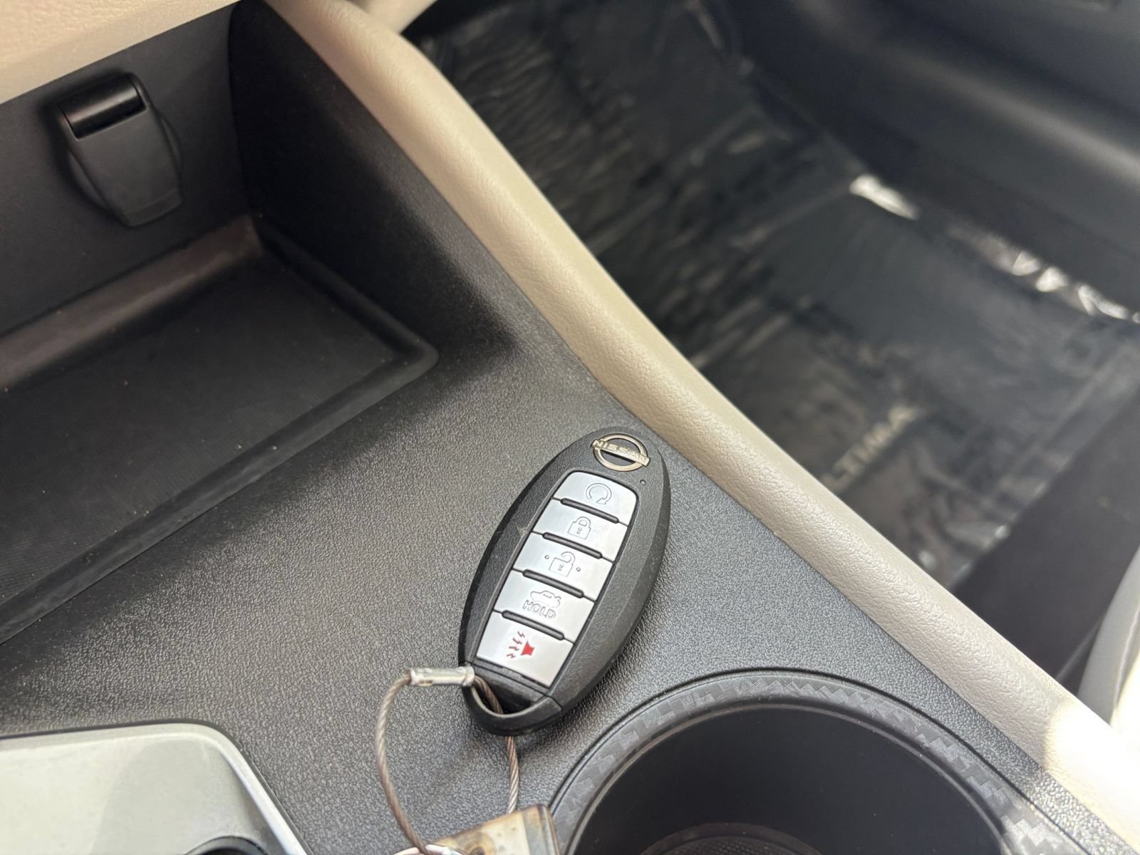 Used 2025 Nissan Altima 2.5 SV FWD image 20