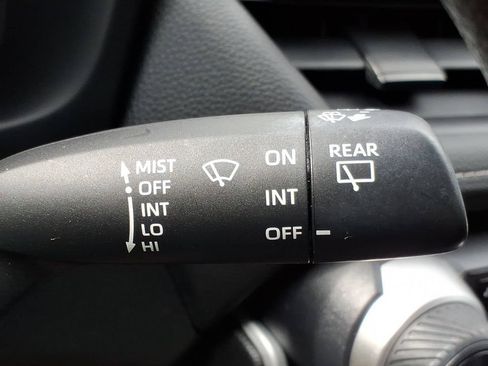 Used 2024 Toyota RAV4 LE AWD/4WD image 25
