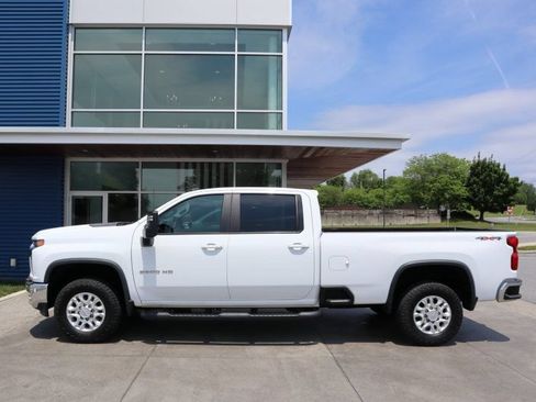 Used 2020 Chevrolet Silverado 2500 LT w/ All Star Edition AWD/4WD image 6