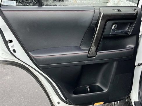 Used 2024 Toyota 4Runner TRD Off-Road image 16