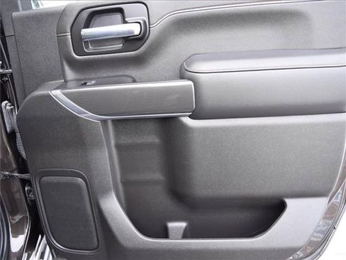 Used 2020 GMC Sierra 2500 AT4 w/ AT4 Premium Package image 40