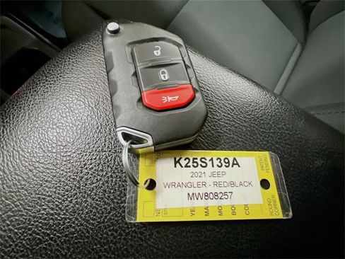 Used 2021 Jeep Wrangler Unlimited Sport image 12