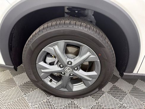 Used 2026 Honda HR-V LX image 12