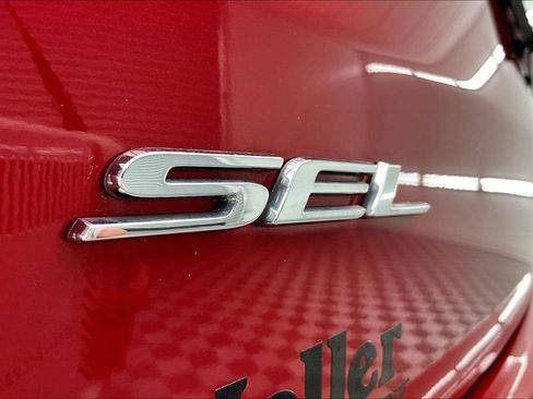 Certified 2023 Ford Edge SEL w/ Convenience Package AWD/4WD image 8