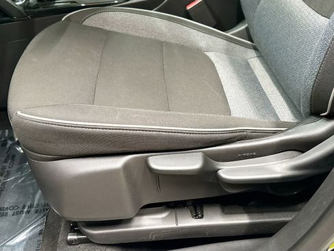 Certified 2025 Chevrolet TrailBlazer LT AWD/4WD image 21