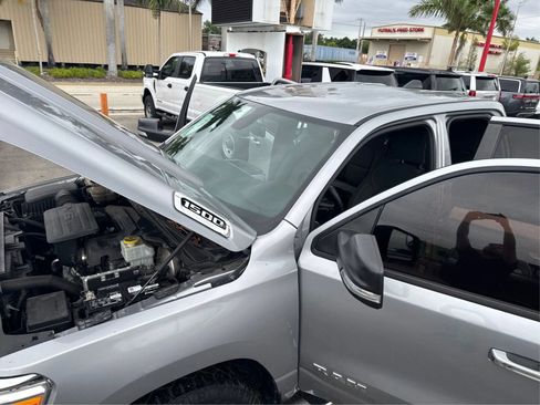 Used 2019 RAM 1500 Big Horn RWD image 12