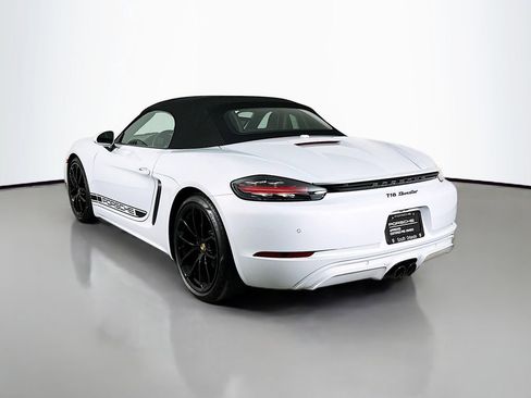 Used 2024 Porsche 718 Boxster image 3