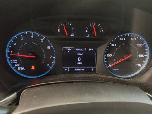 Used 2019 Chevrolet Equinox LS w/ LS Convenience Package AWD/4WD image 23