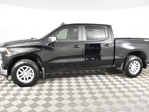 Used 2020 Chevrolet Silverado 1500 LT w/ All-Star Edition AWD/4WD image 9