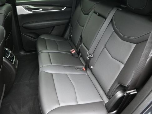 Used 2023 Cadillac XT5 Sportv w/ Technology Package AWD/4WD image 27