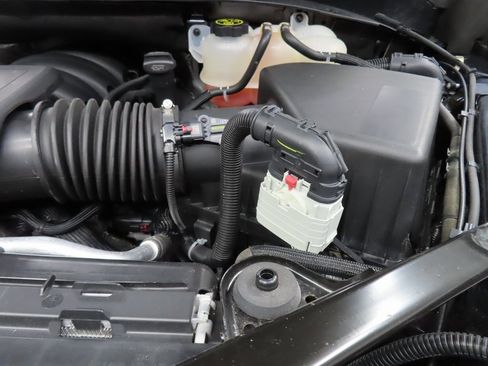 Used 2023 Chevrolet Silverado 1500 RST image 21