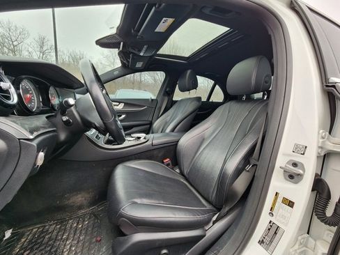 Used 2019 Mercedes-Benz E 300 4MATIC image 13