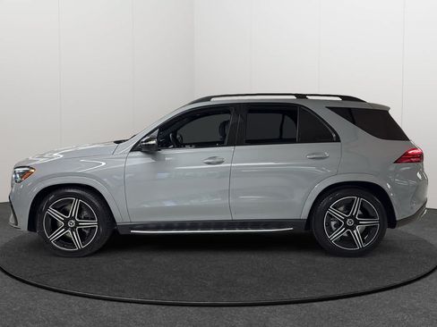 New 2026 Mercedes-Benz GLE 580 4MATIC image 3