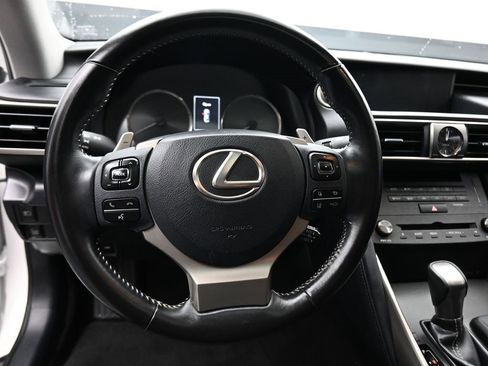 Used 2020 Lexus IS 300 image 14
