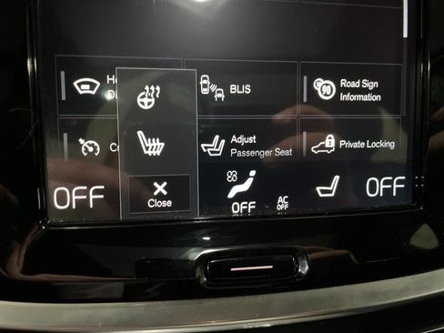 Used 2019 Volvo S60 T6 Inscription image 34