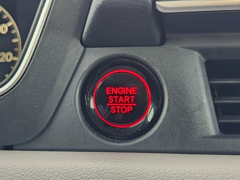 Certified 2025 Honda Pilot EX-L image 21