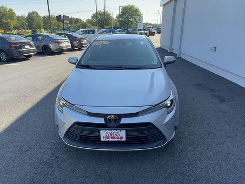 Certified 2024 Toyota Corolla LE w/ LE Convenience Package FWD image 9