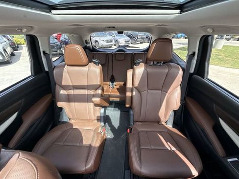 Used 2022 Subaru Ascent Touring w/ Popular Package #2A image 23