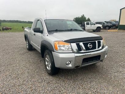 Used 2010 Nissan Titan SE w/ SE Value Truck Pkg