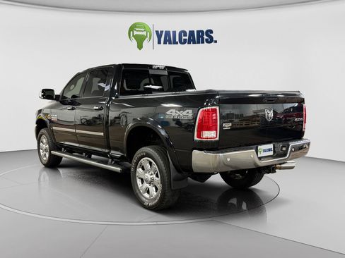 Used 2017 RAM 2500 Laramie AWD/4WD image 3