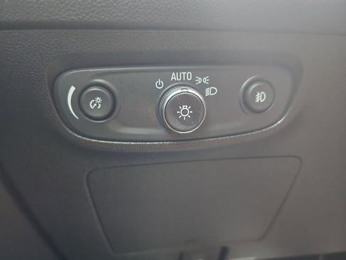 Used 2020 Buick Encore GX Select w/ Advanced Technology Package image 30