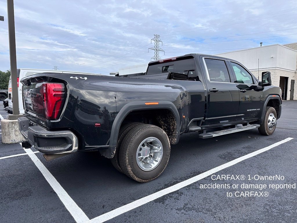 Used 2026 GMC Sierra 3500 SLE w/ Preferred Package AWD/4WD image 4
