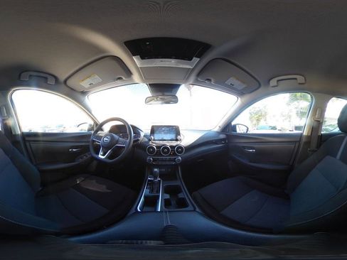 Used 2025 Nissan Sentra SV FWD image 41