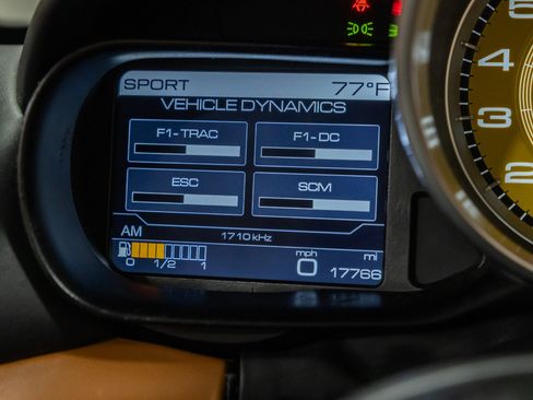 Used 2015 Ferrari California T RWD image 44