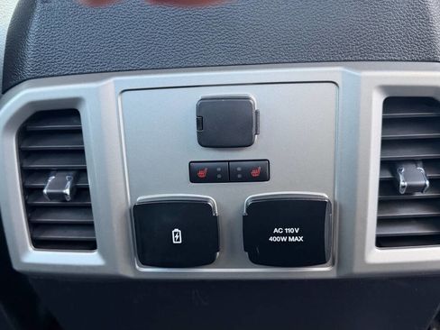 Used 2017 Ford F150 Lariat w/ Equipment Group 502A Luxury image 22