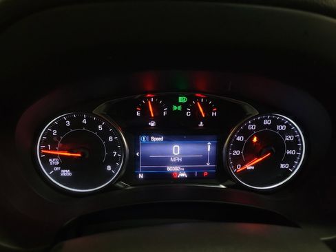 Used 2023 GMC Terrain SLE image 23