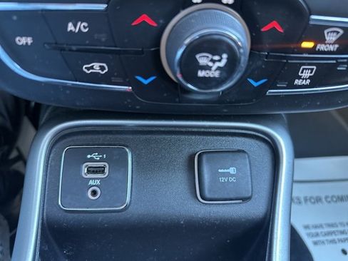 Used 2020 Jeep Compass Sport image 27