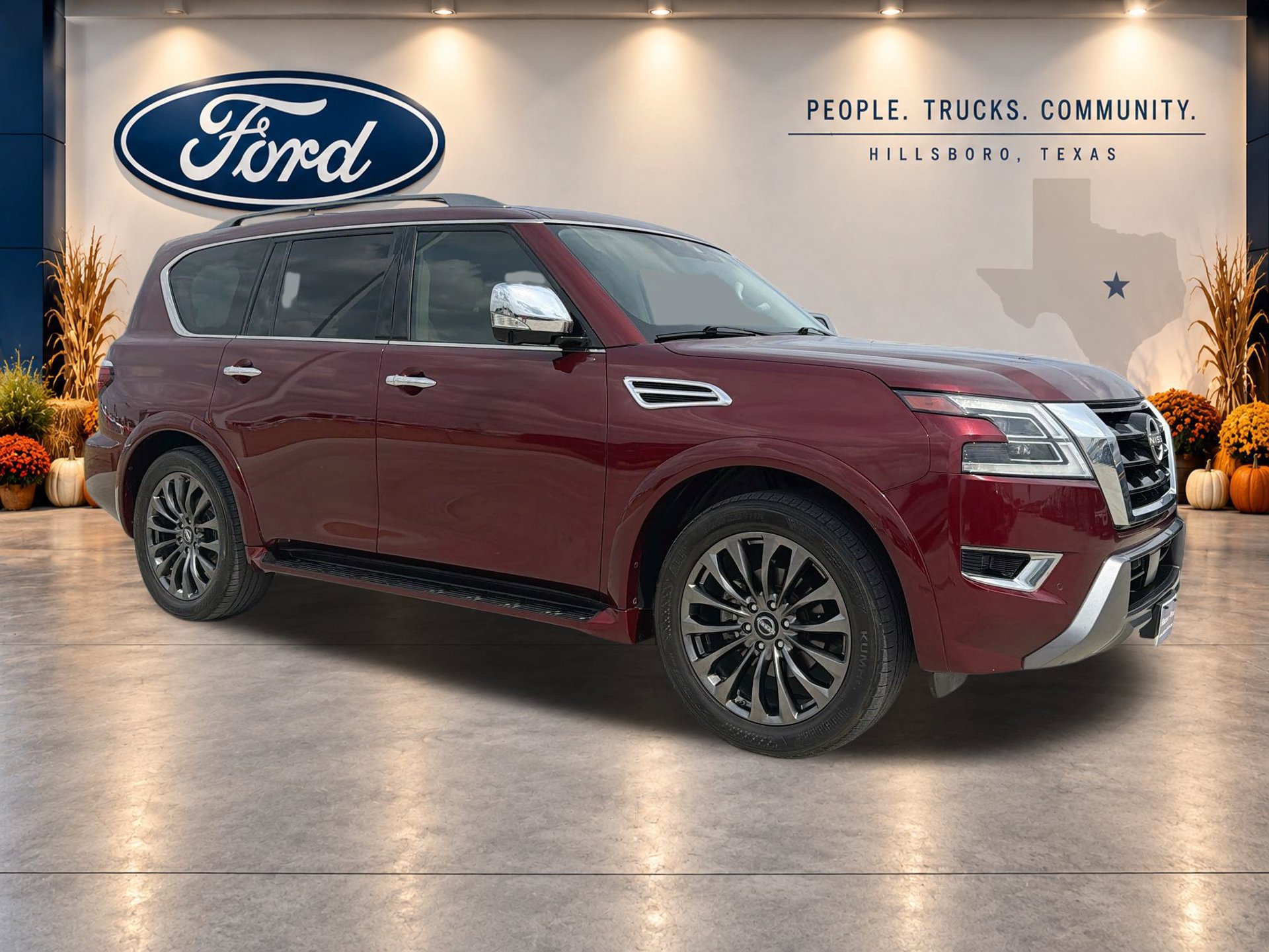 Used 2023 Nissan Armada Platinum w/ Captain's Chairs Package RWD image 3
