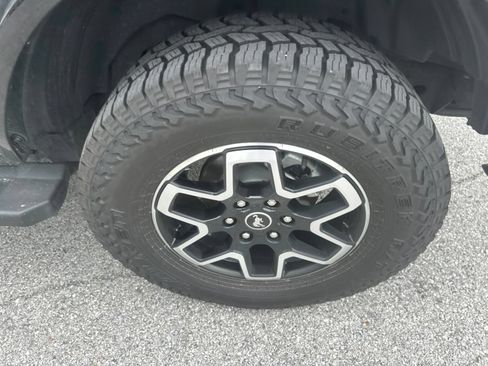 Used 2022 Ford Bronco Outer Banks AWD/4WD image 9