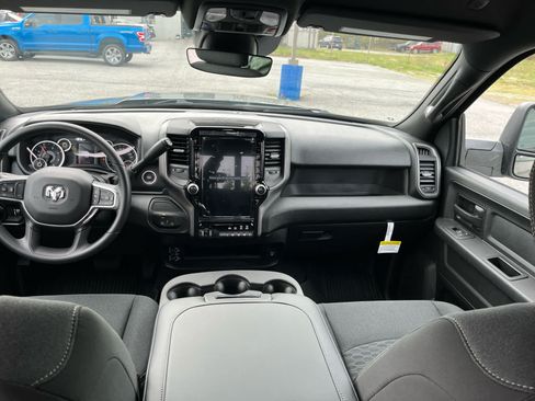 New 2026 RAM 2500 Tradesman AWD/4WD image 24