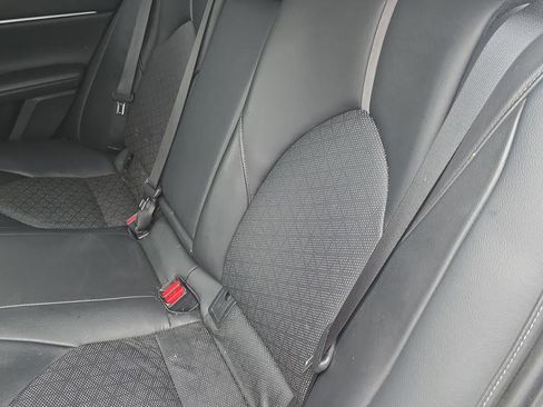 Used 2019 Toyota Camry XSE FWD image 26