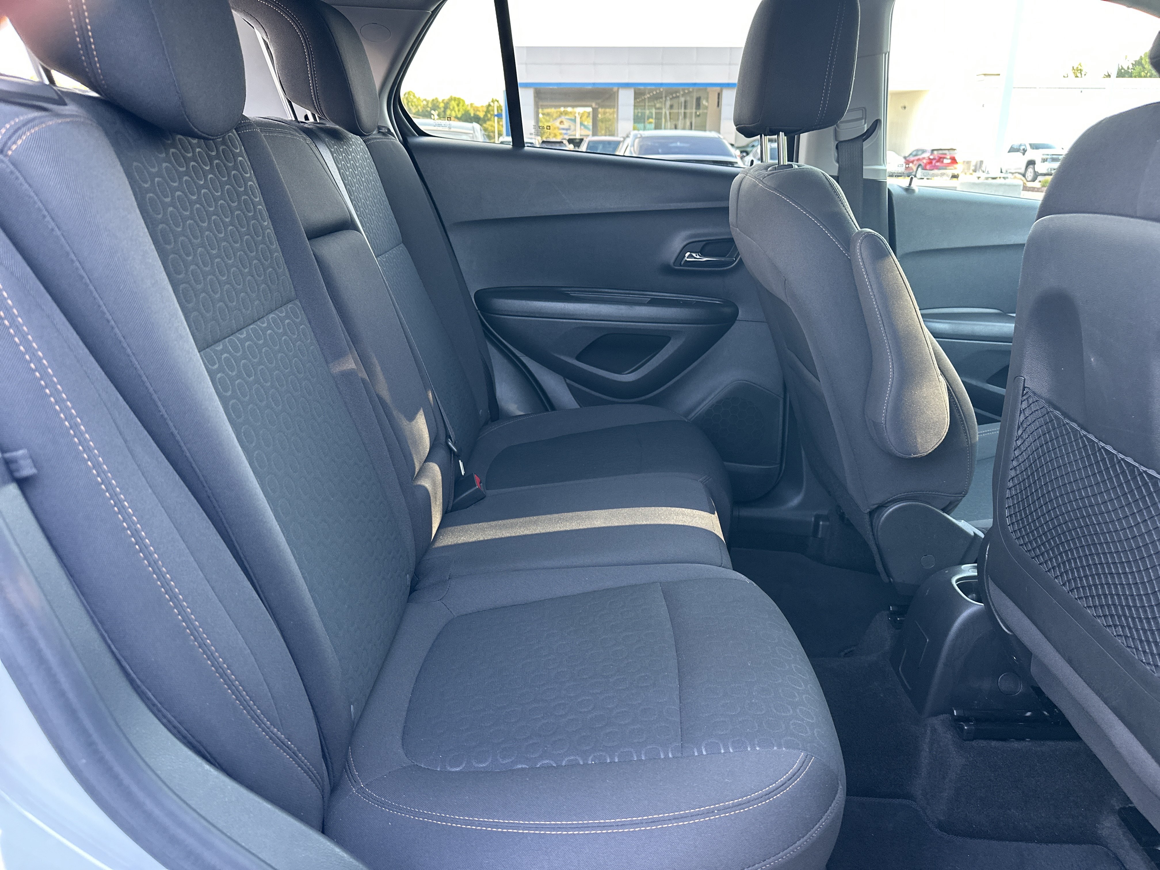 Used 2021 Chevrolet Trax LS w/ Tint and Cruise Package FWD image 15