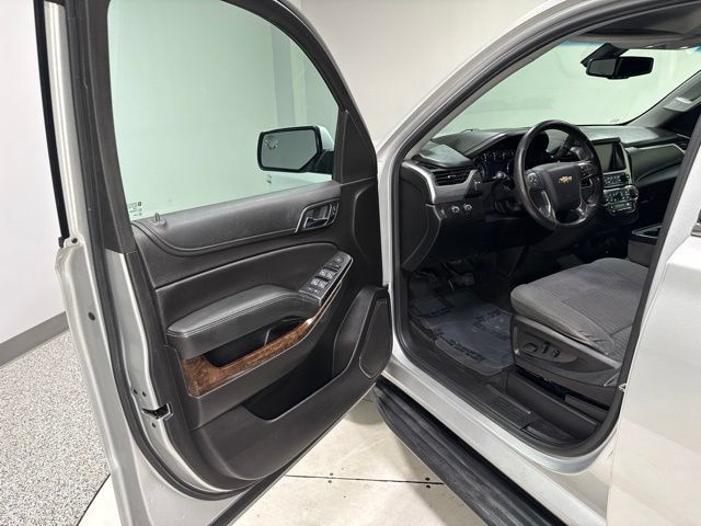 Used 2018 Chevrolet Tahoe LS w/ Skid Plate Package AWD/4WD image 7