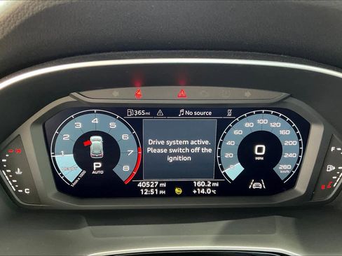 Used 2023 Audi Q3 2.0T Premium w/ Convenience Package AWD/4WD image 26