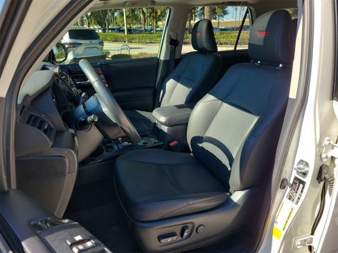 Used 2023 Toyota 4Runner TRD Off-Road Premium image 16