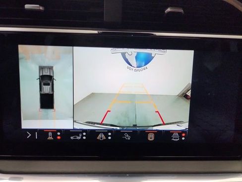 Used 2024 GMC Sierra 2500 Denali Ultimate w/ Snow Plow Prep/Camper Package image 29