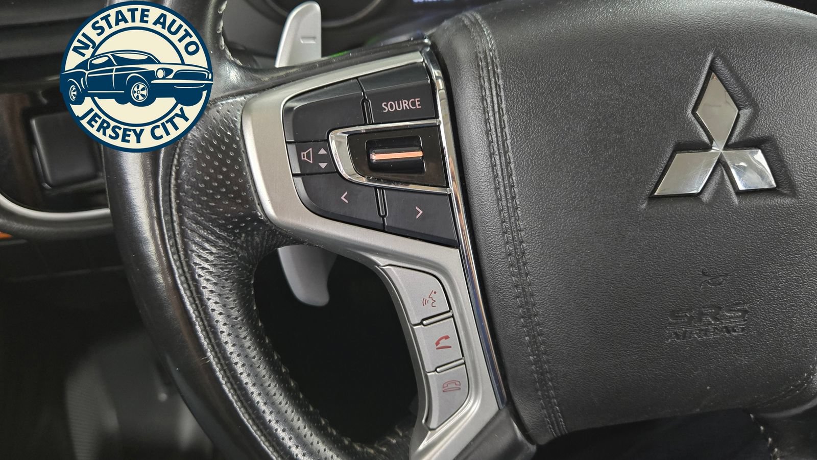 Used 2018 Mitsubishi Outlander SEL AWD/4WD image 13